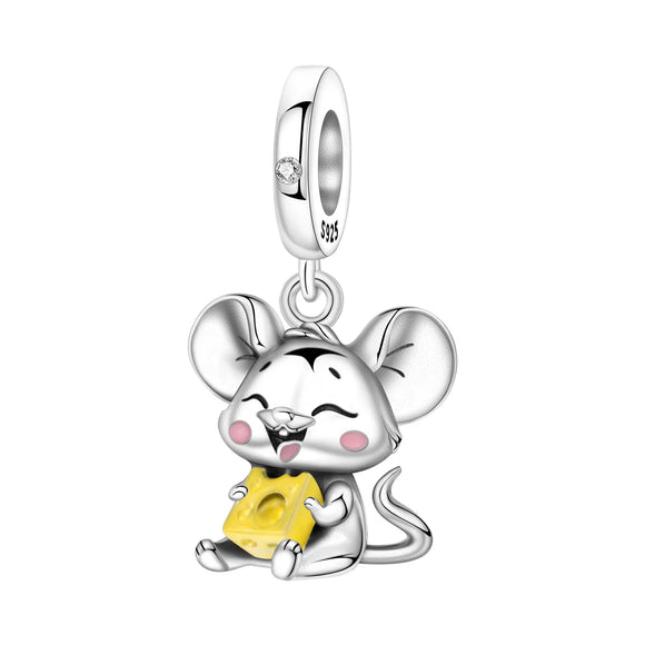 925 Sterling Silver Mouse Nibbling on Cheese Charm for Bracelets Fine Jewelry Women Pendant